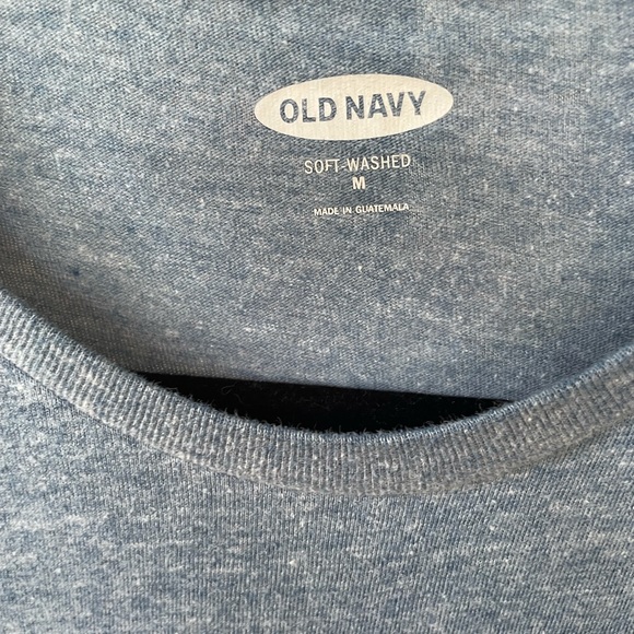 2 Boys Medium t-Shirts, Old Navy, Excellent Condition - Picture 11 of 13